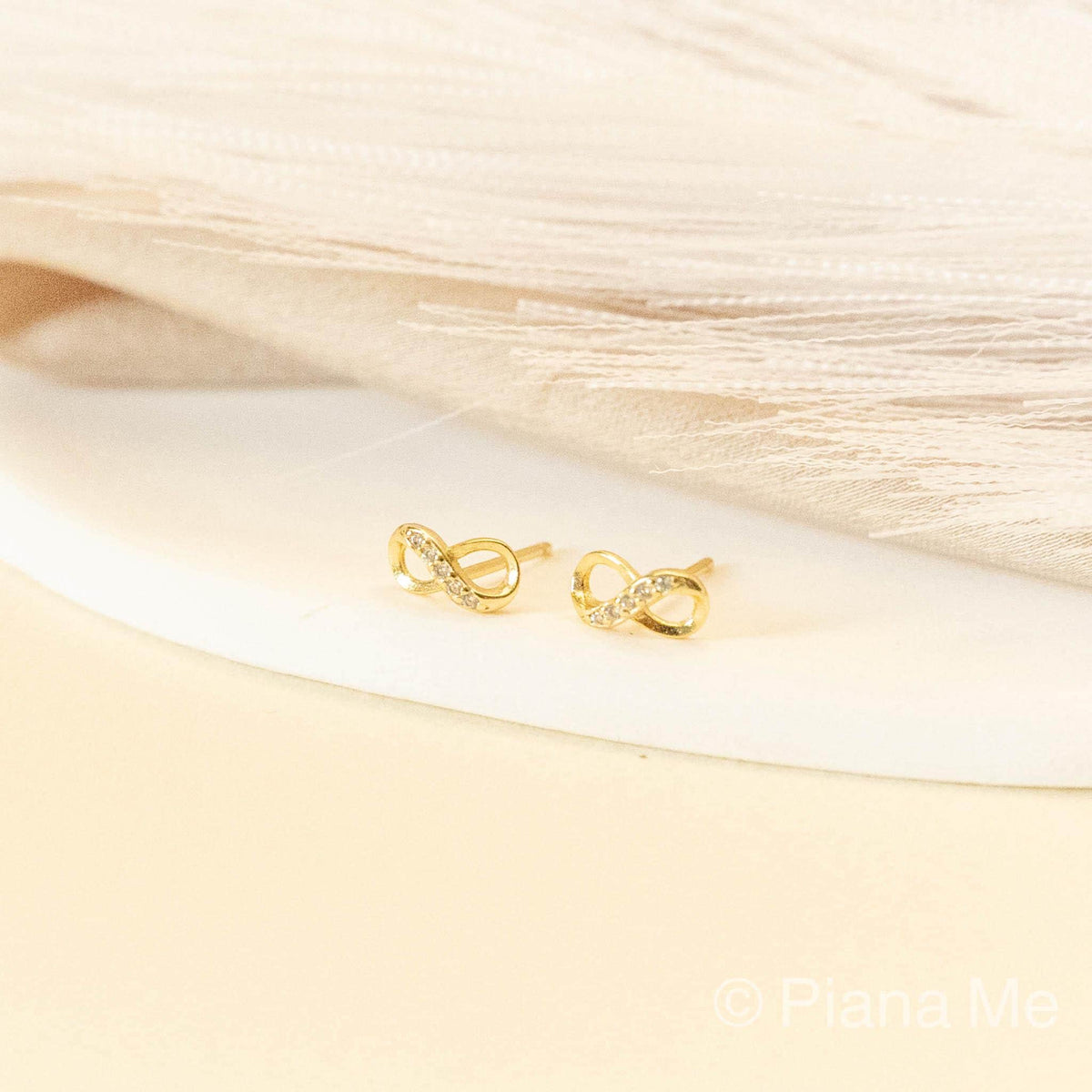 Gold Infinity Stud Earrings, Dainty Minimalist Jewelry, Sparkling CZ Earrings, Symbol of Love & Eternity, Perfect Gift for Her, E041
