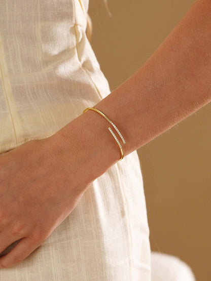Minimalist Diamond Bangle, Dainty Stacking Bangle Bracelet with Diamond, Open Bangle, 18K Gold Cuff for Her, Wedding Gift, Bridesmaid Gift